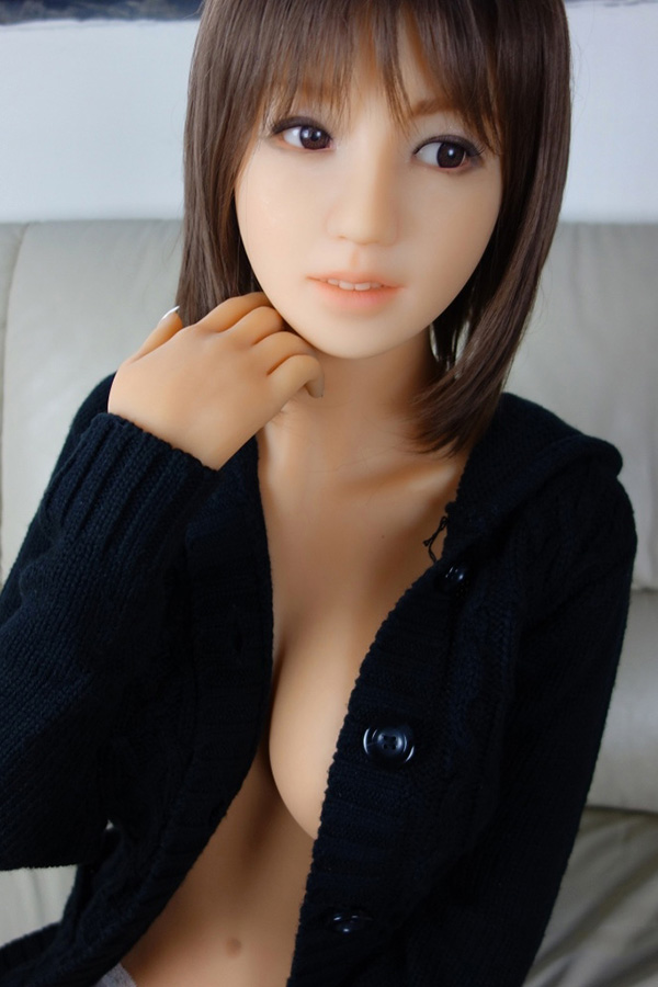 megumi-main-pic-00-1-.jpg